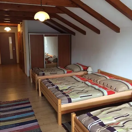 Πανσιόν U Emila